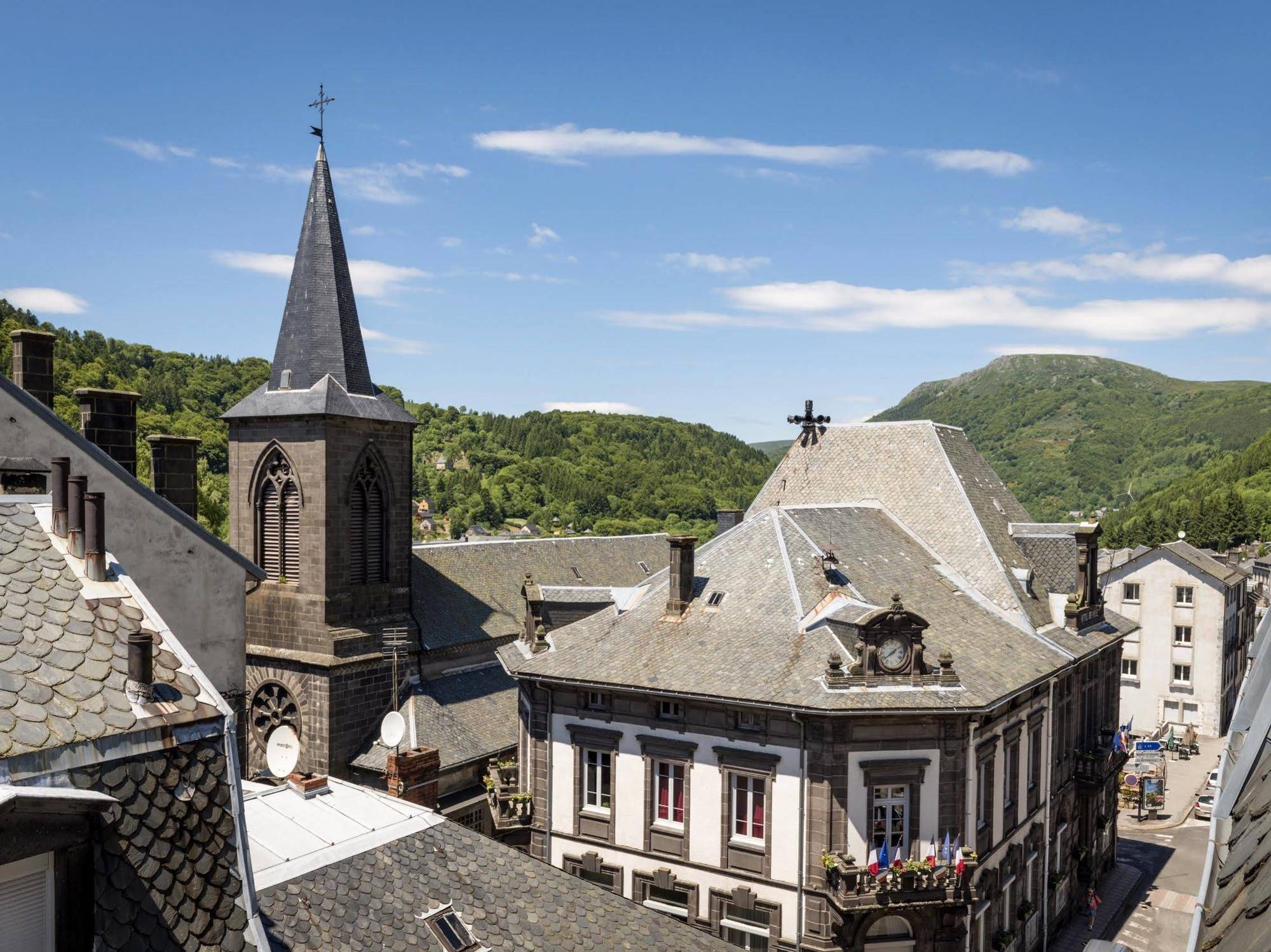 Hôtel de Russie Le Mont-Dore Extérieur photo